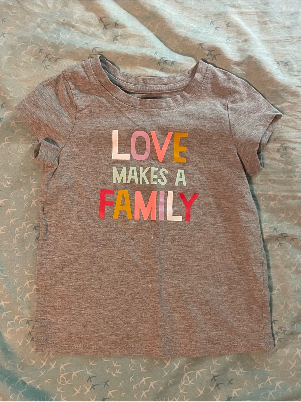 Cat & Jack Gray Tee with Multicolor "Love Makes a Family" Graphic